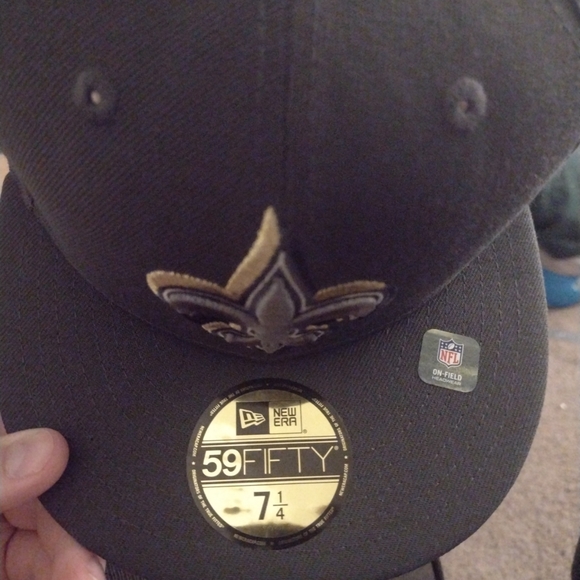 New Orleans Saints Fitted Hat NWT 7 1/4 - Picture 6 of 7
